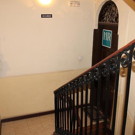 Hostal Xucar Madrid Exterior photo